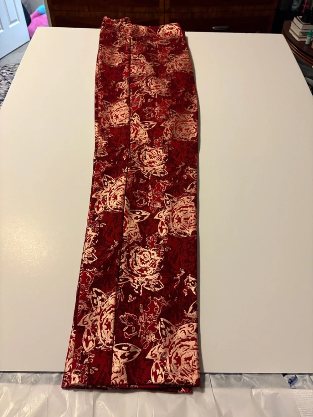Soft Surroundings Red/Gold/Cream Floral Serrano Ponte Pants L - Picture 1 of 6